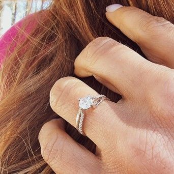 9K GOLD RING - CRAVING SOLITARY