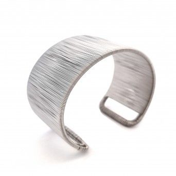 ESCRAVA - COLEÇÃO BRASS ESCRAVA - COLEÇÃO BRASS